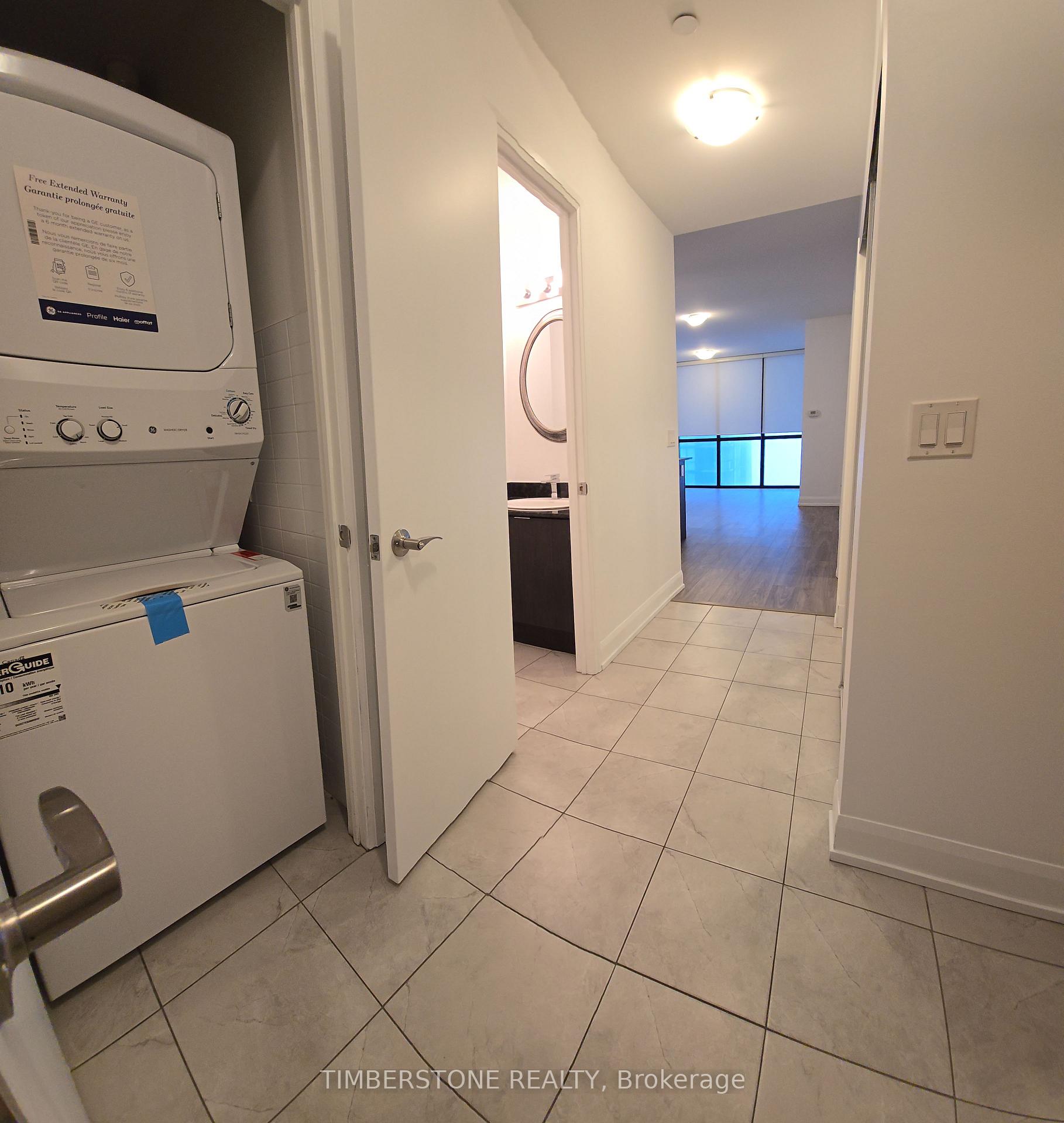 Photo 11 of Unit 2002, 2910 Highway 7 Boulevard W, Vaughan, Concord — HOMEH