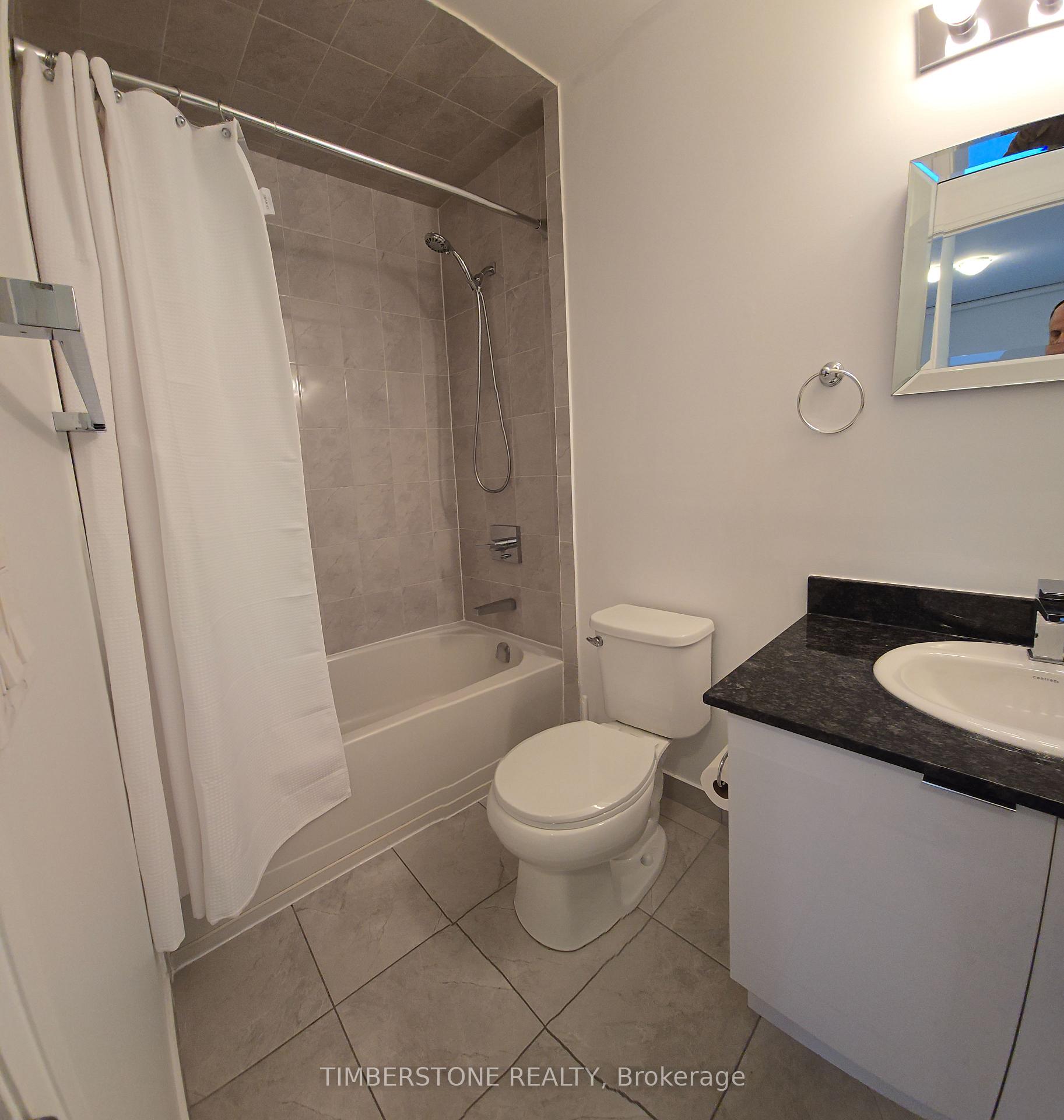 Photo 14 of Unit 2002, 2910 Highway 7 Boulevard W, Vaughan, Concord — HOMEH
