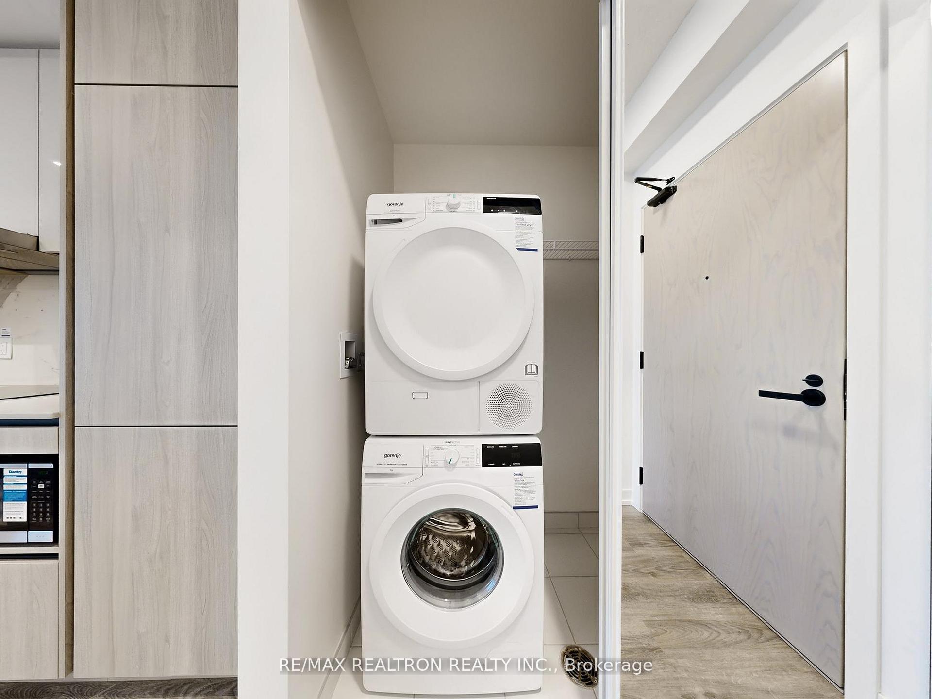 Photo 23 of Unit 2810, 8 Interchange Way, Vaughan, Vaughan Corporate Centre — HOMEH