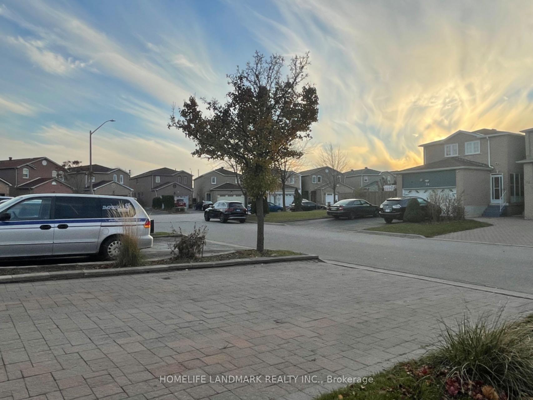 Photo 10 of 73 Ketchum Crescent, Markham, Middlefield — HOMEH