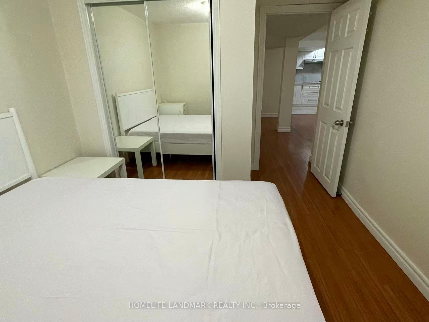 Photo 8 of 73 Ketchum Crescent, Markham, Middlefield — HOMEH