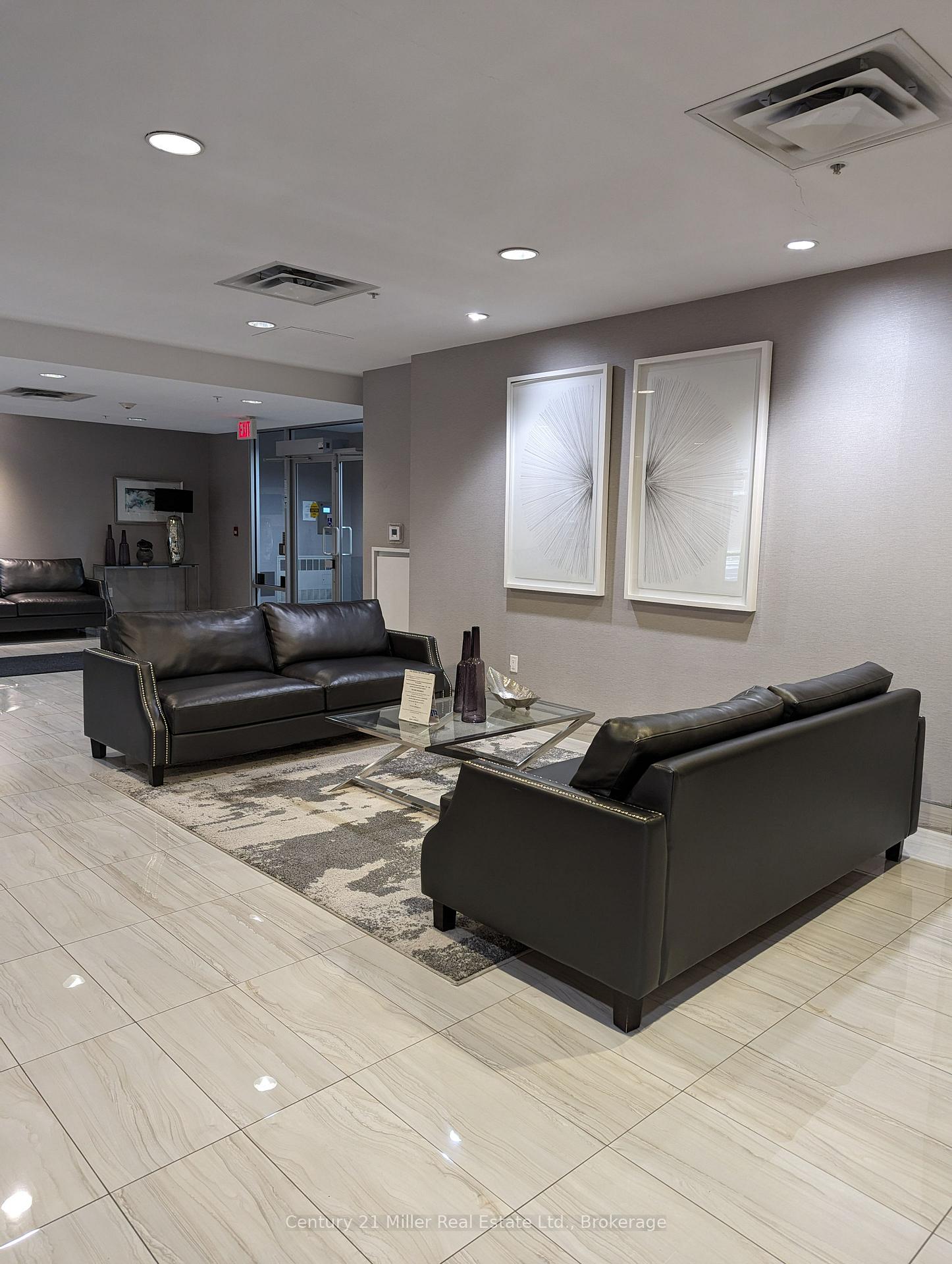Photo 4 of Unit 106, 85 Robinson Street, Hamilton, Durand — HOMEH
