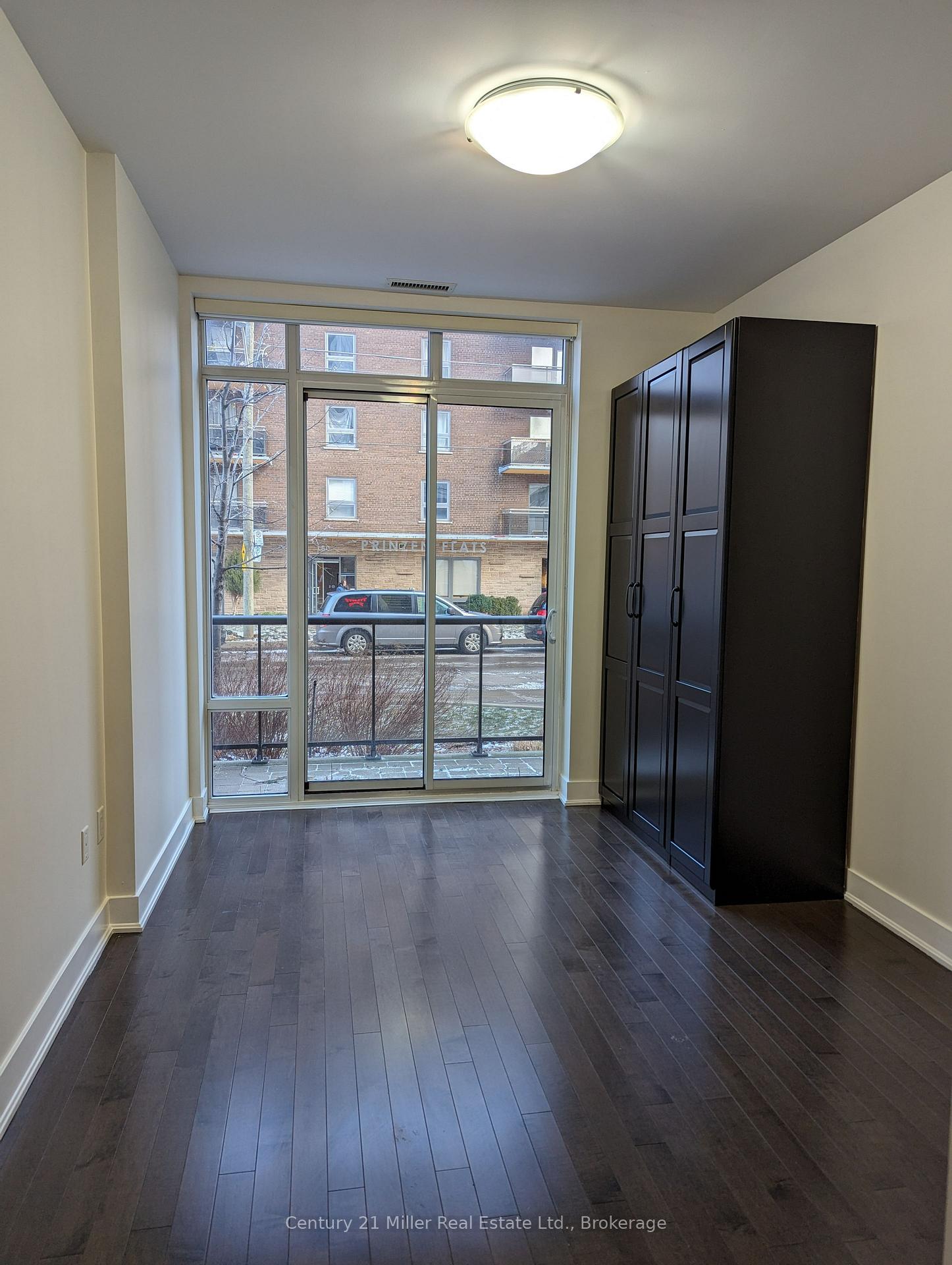 Photo 26 of Unit 106, 85 Robinson Street, Hamilton, Durand — HOMEH