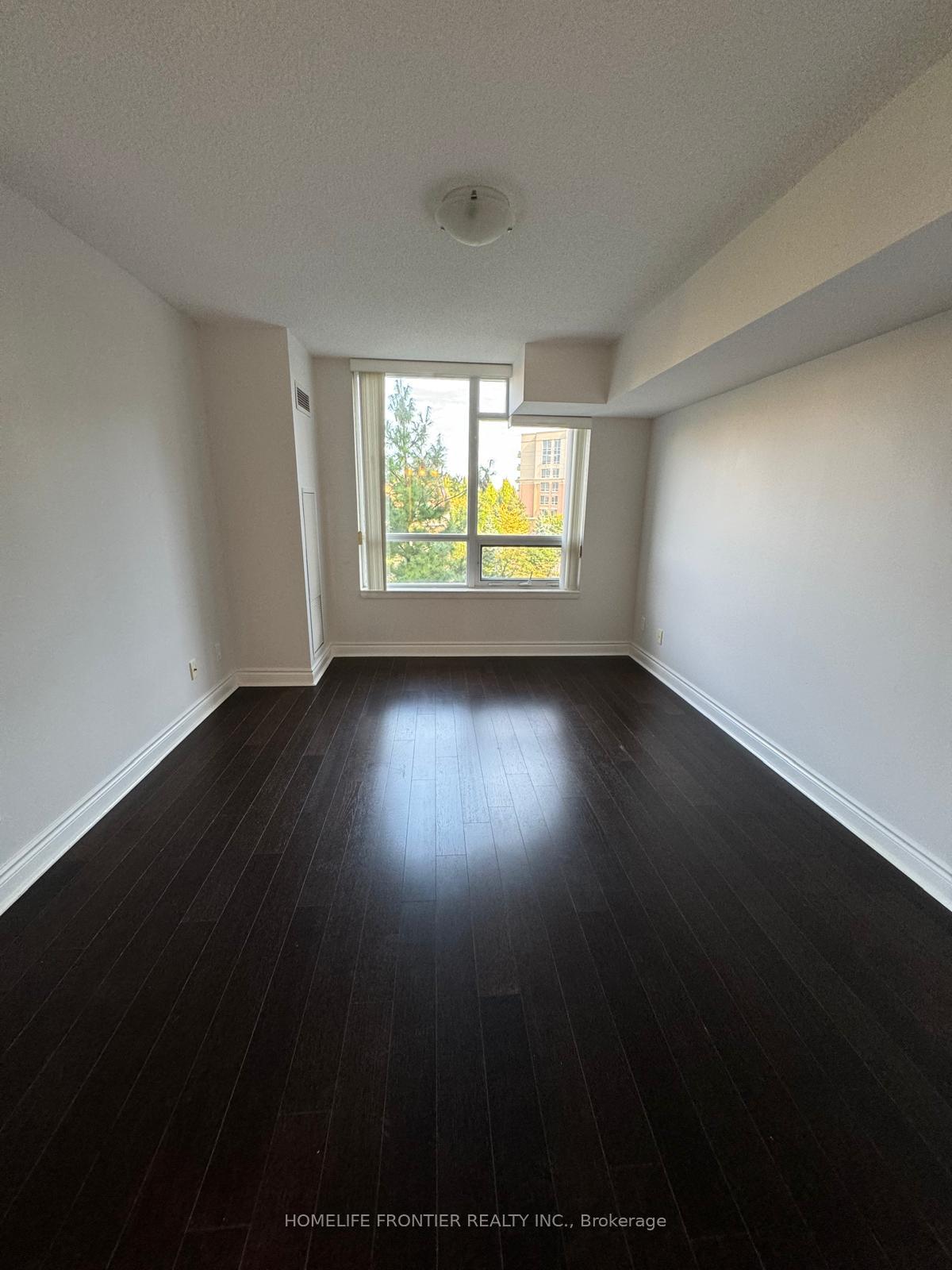 Photo 6 of Unit 579, 23 Cox Boulevard, Markham, Unionville — HOMEH