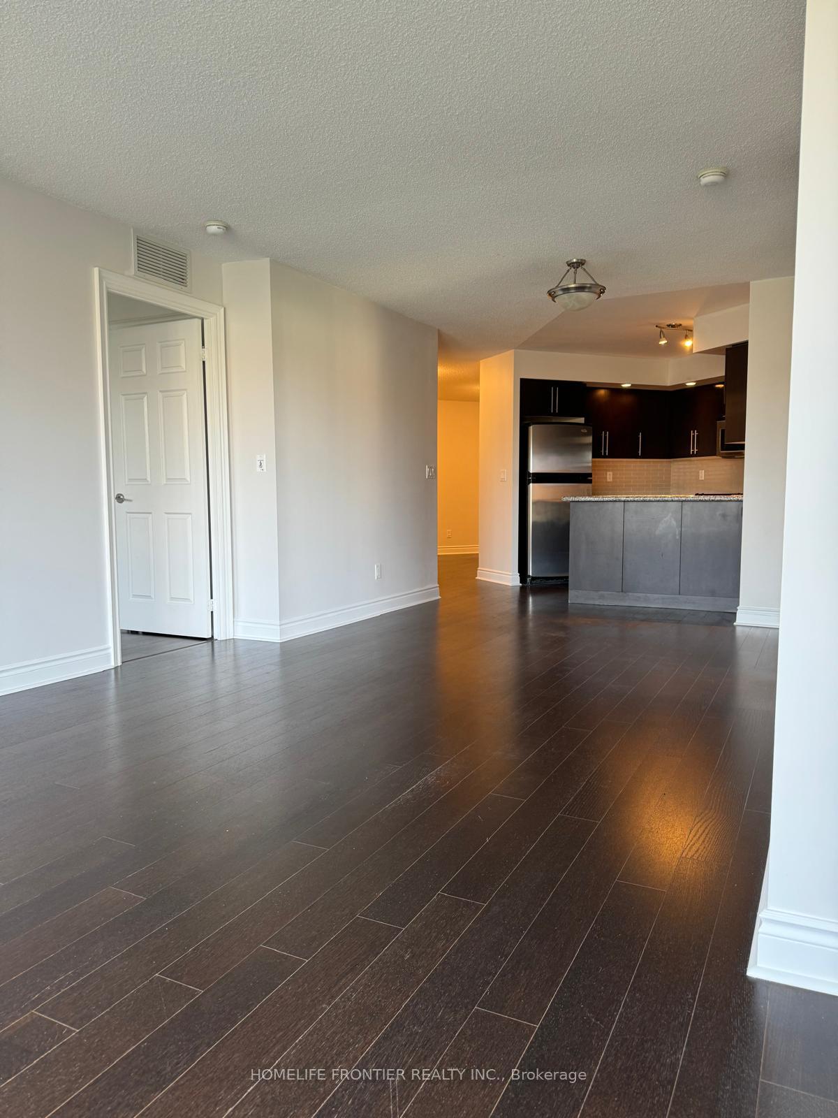 Photo 15 of Unit 579, 23 Cox Boulevard, Markham, Unionville — HOMEH