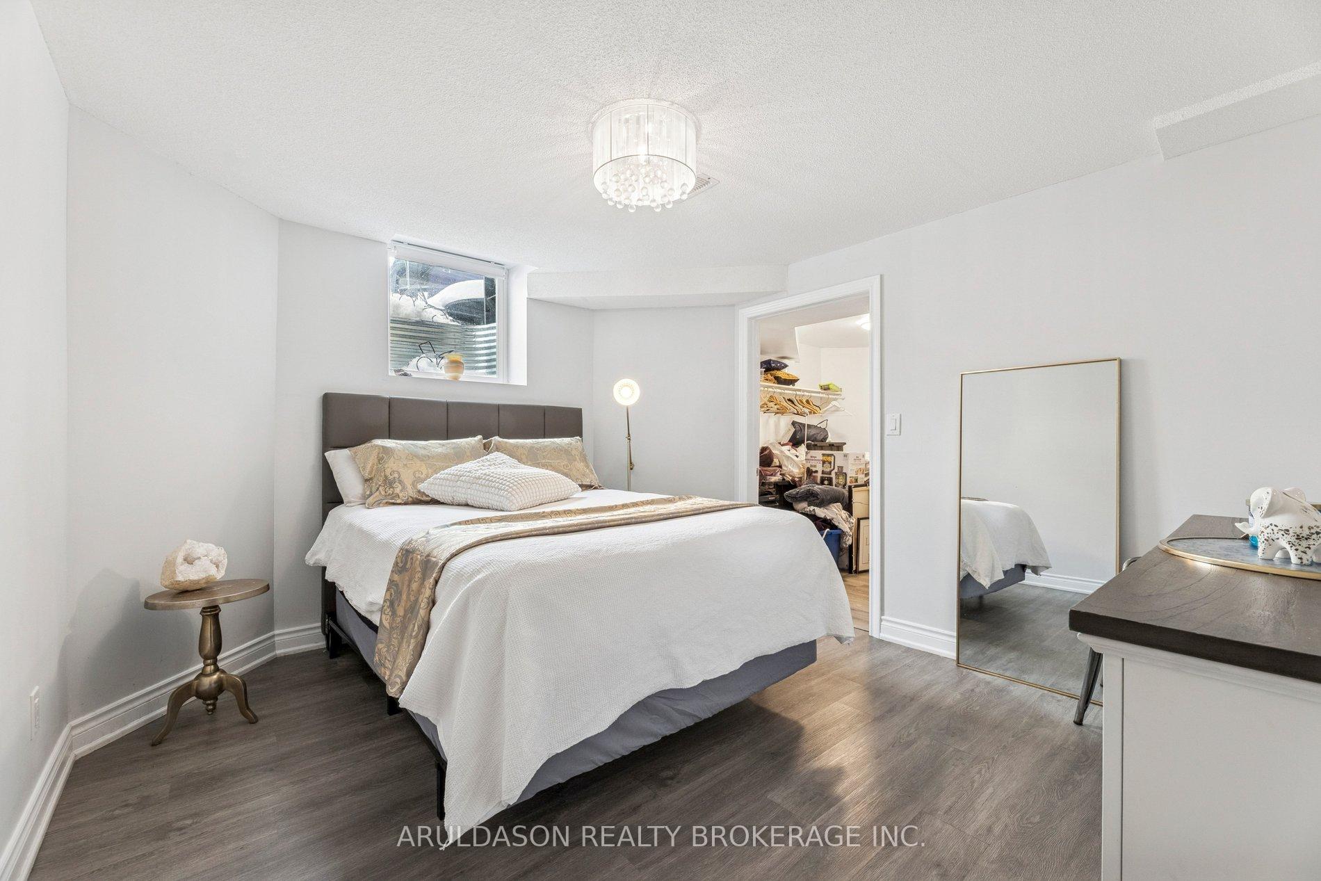 Photo 23 of 3 Booth Crescent, Ajax, Central — HOMEH