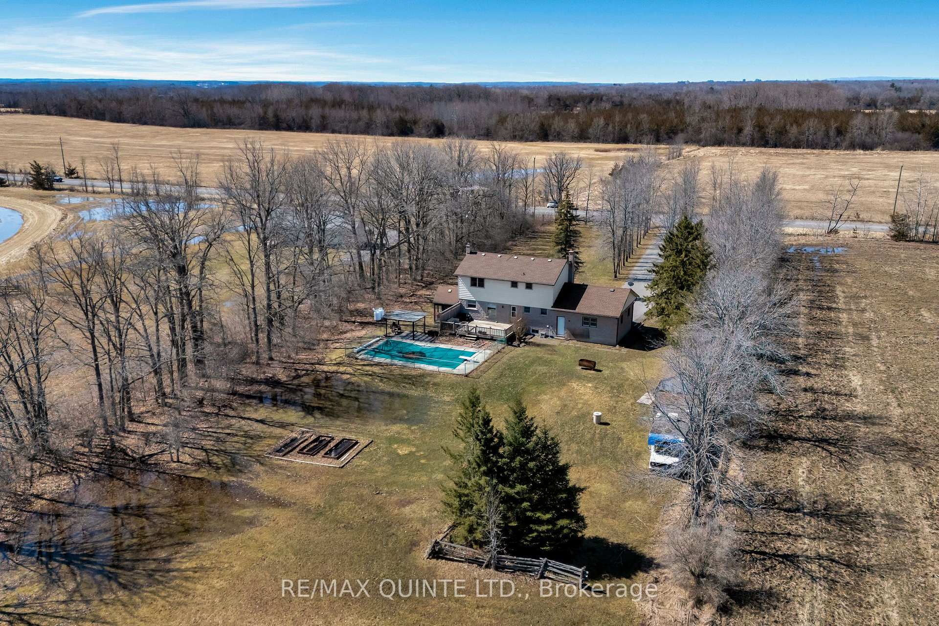 Photo 2 of 246 Mitchell Road, Belleville, Belleville Ward — HOMEH
