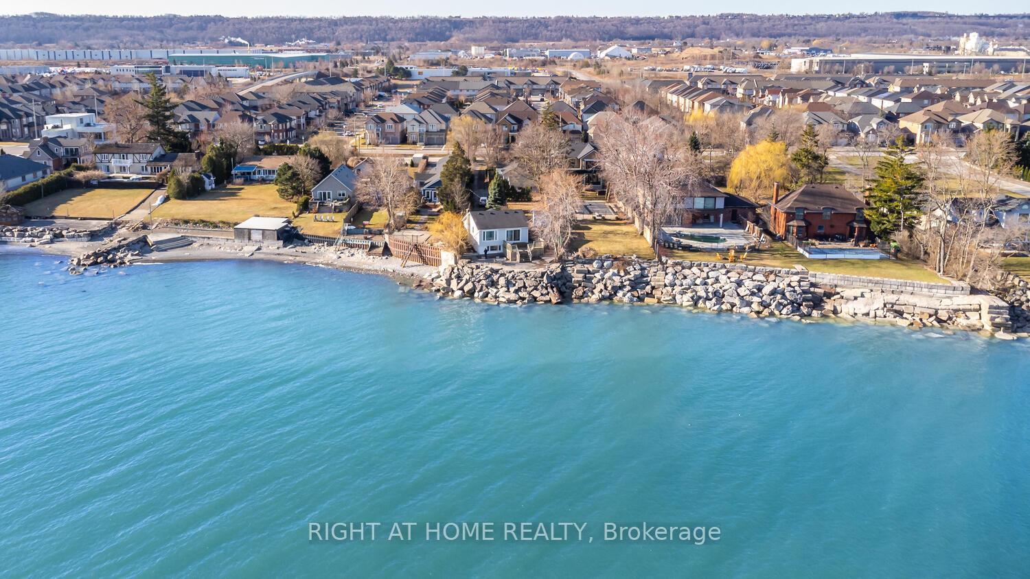 Photo 39 of 18 1/2 Lakeshore Drive, Hamilton, Stoney Creek — HOMEH