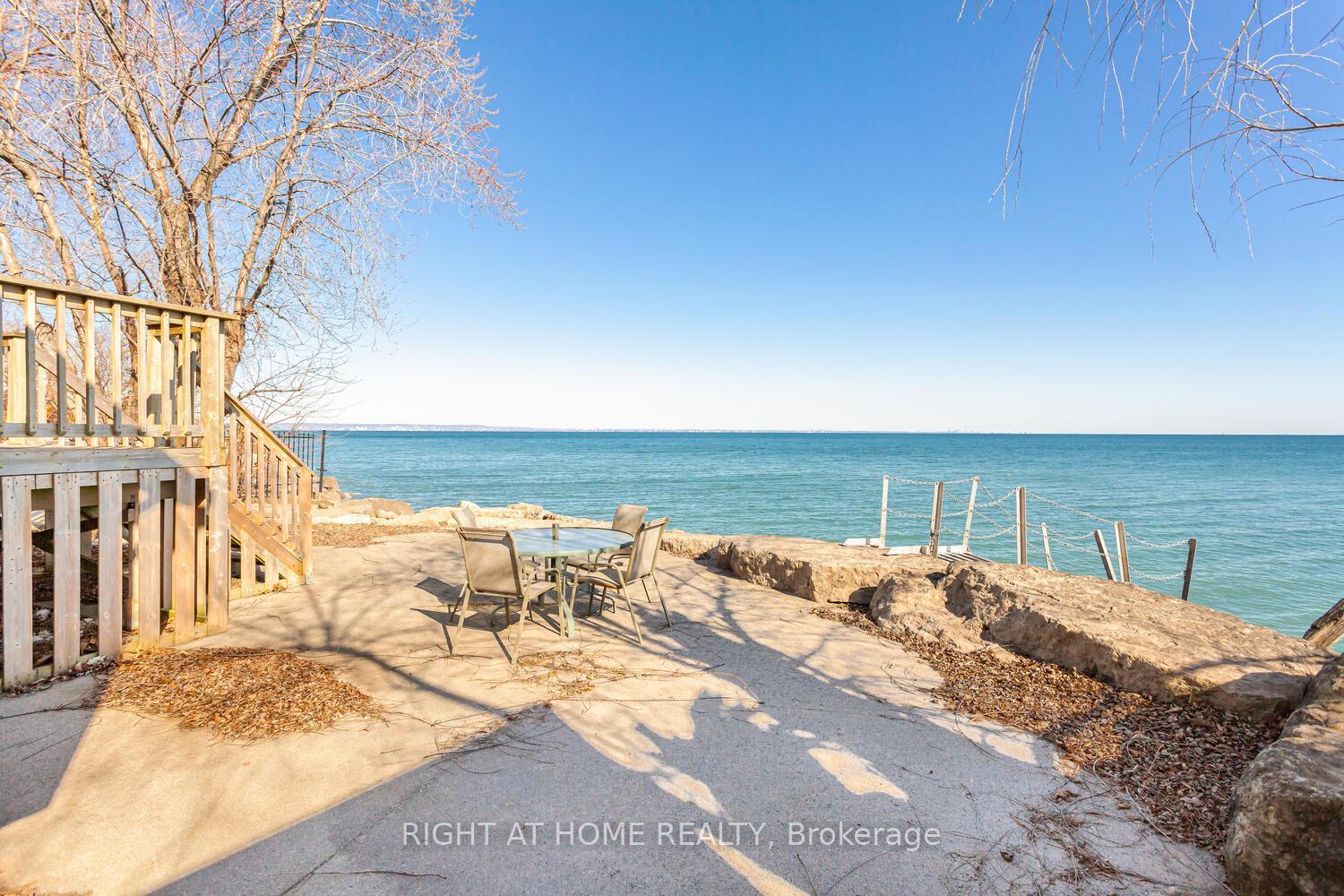 Photo 41 of 18 1/2 Lakeshore Drive, Hamilton, Stoney Creek — HOMEH