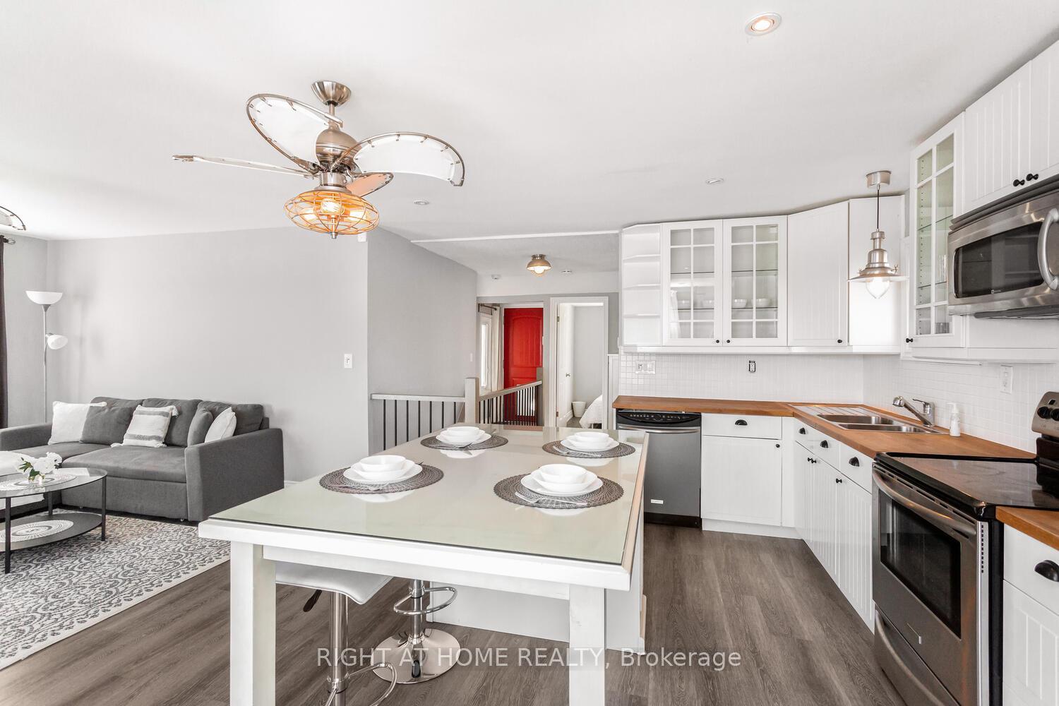 Photo 20 of 18 1/2 Lakeshore Drive, Hamilton, Stoney Creek — HOMEH