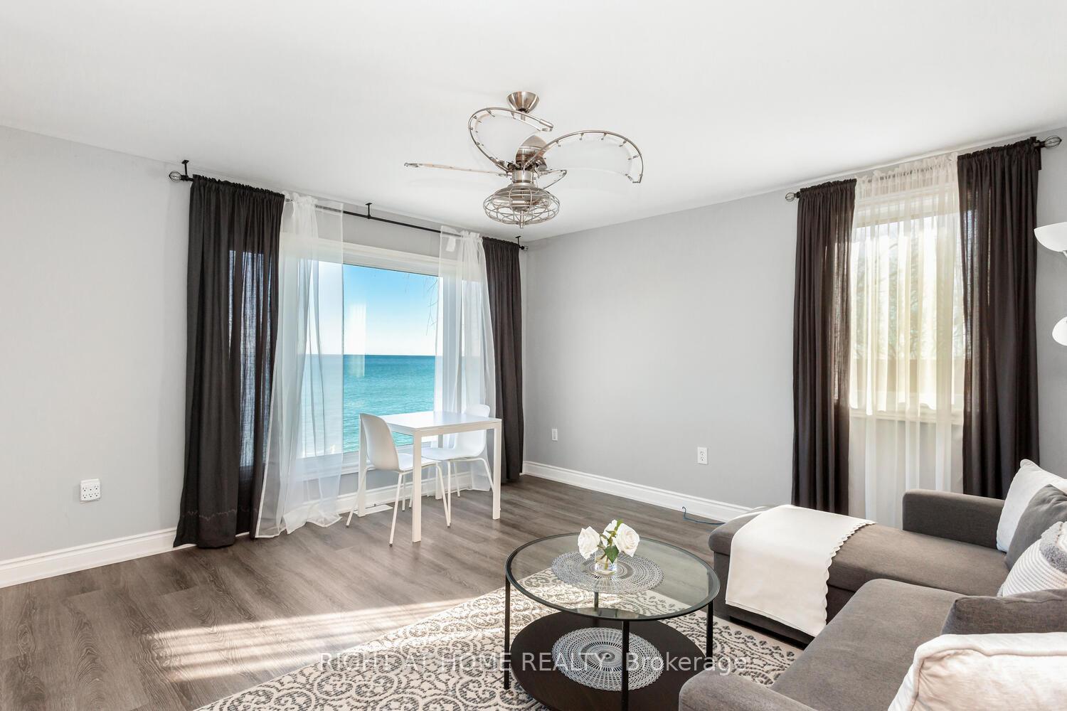 Photo 24 of 18 1/2 Lakeshore Drive, Hamilton, Stoney Creek — HOMEH