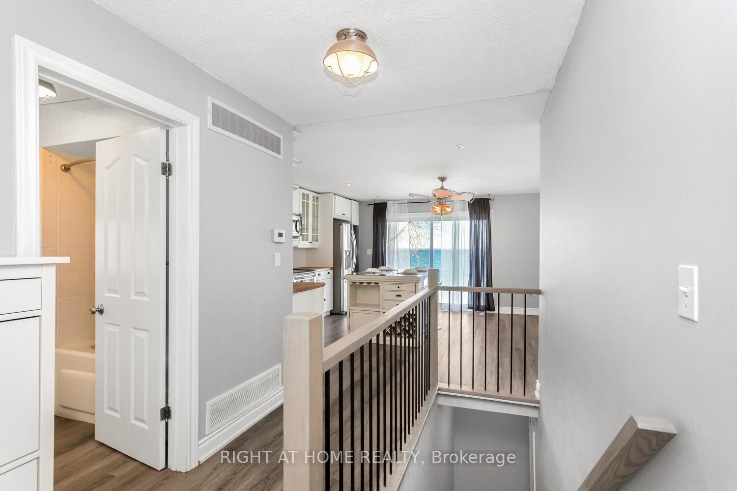 Photo 30 of 18 1/2 Lakeshore Drive, Hamilton, Stoney Creek — HOMEH