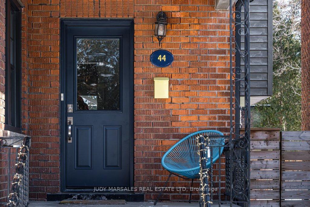 Photo 4 of 44 Cline Avenue N, Hamilton, Westdale — HOMEH