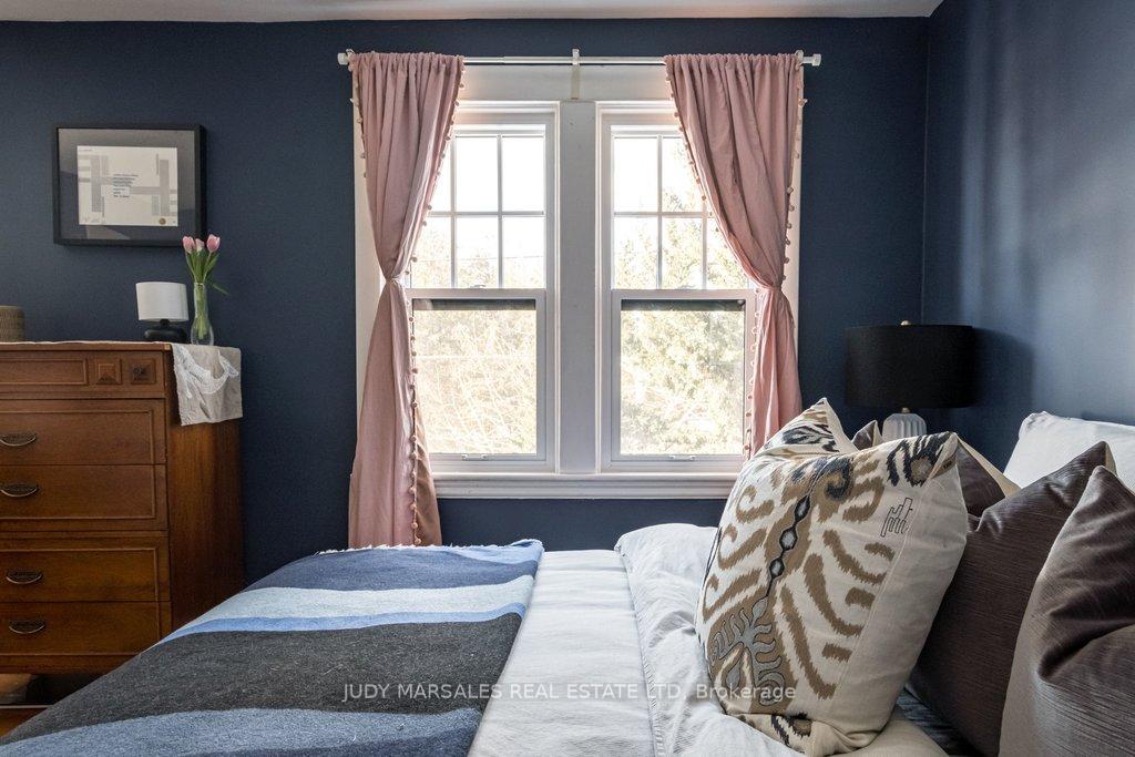 Photo 47 of 44 Cline Avenue N, Hamilton, Westdale — HOMEH