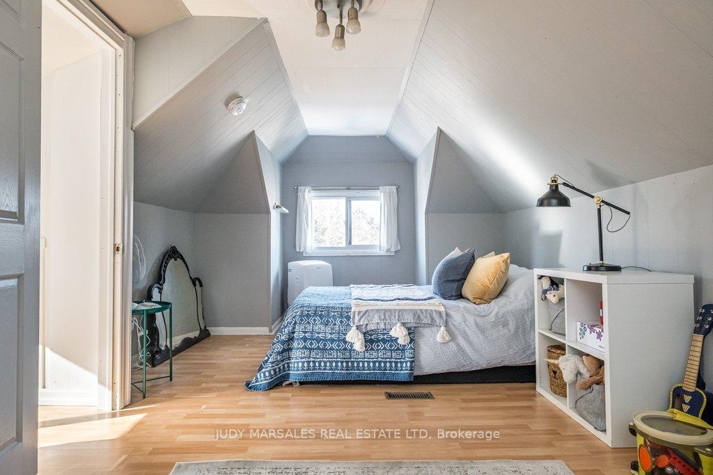 Photo 19 of 44 Cline Avenue N, Hamilton, Westdale — HOMEH