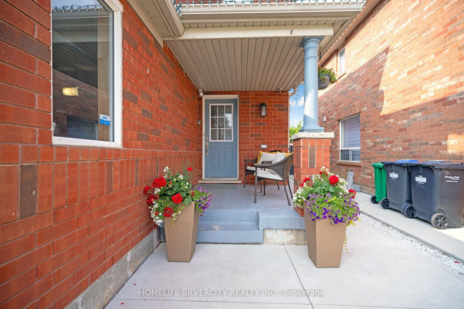 Photo 2 of 119 Herdwick Street, Brampton, Gore Industrial North — HOMEH