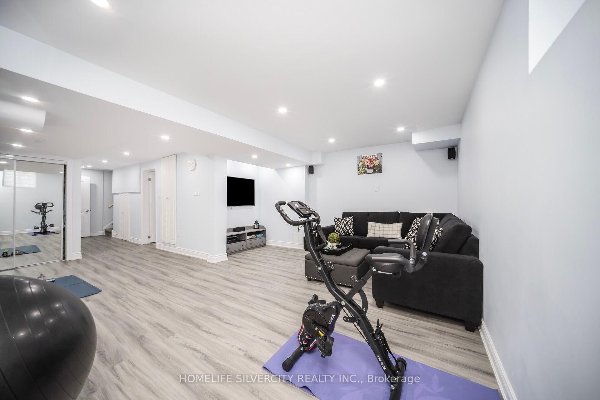 Photo 33 of 119 Herdwick Street, Brampton, Gore Industrial North — HOMEH