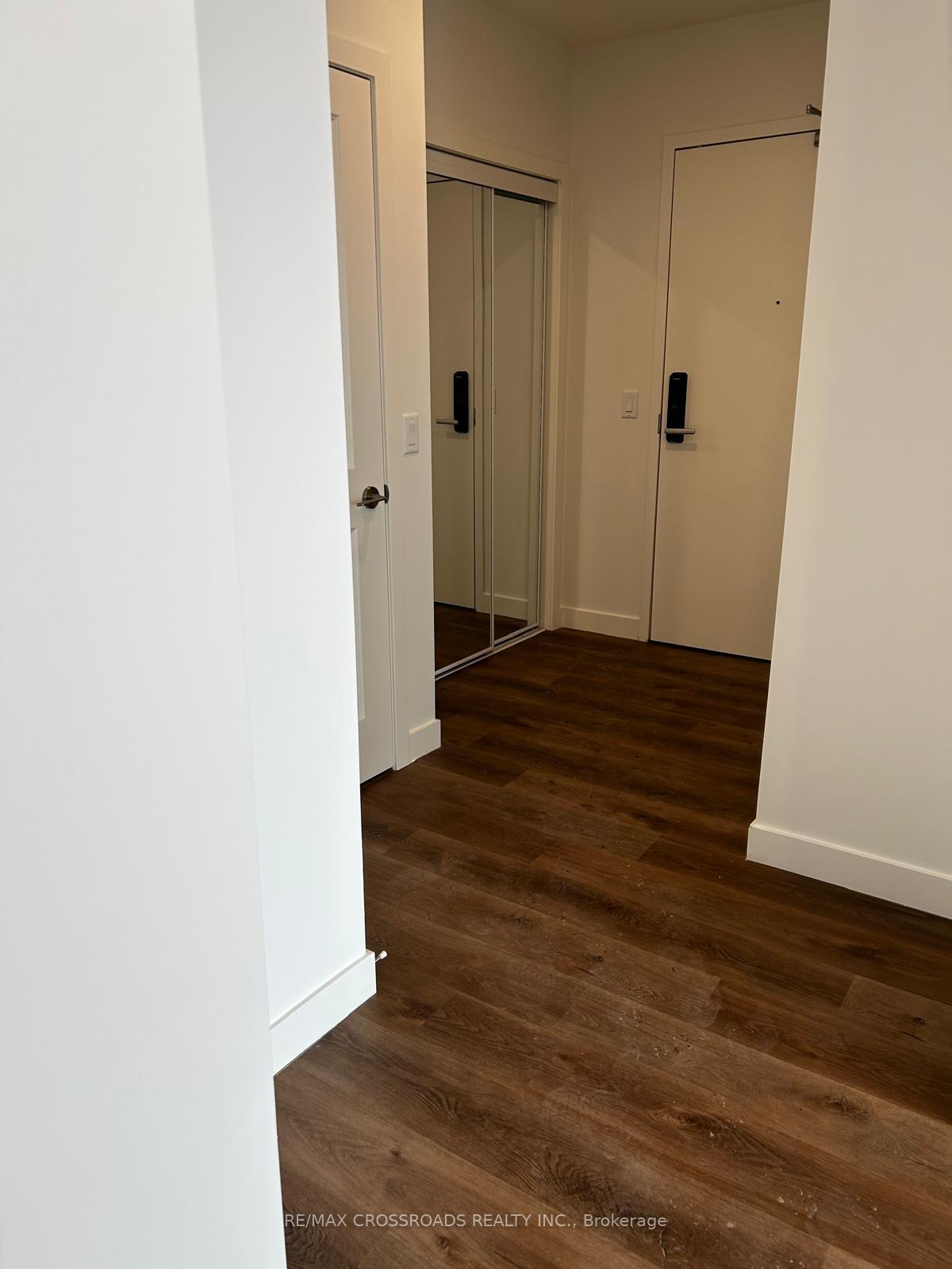 Photo 1 of Unit 614, 461 Green Road, Hamilton, Lakeshore — HOMEH