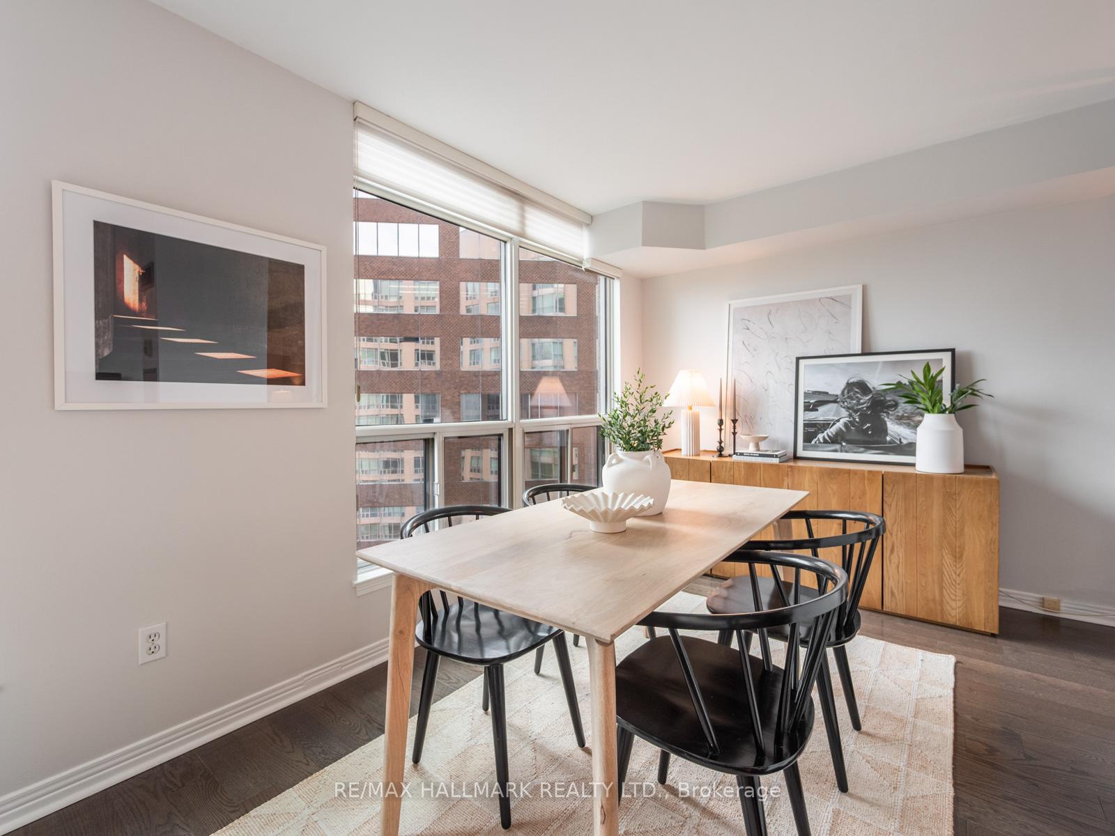 Photo 24 of Unit 809, 942 Yonge Street, Toronto, The Annex — HOMEH