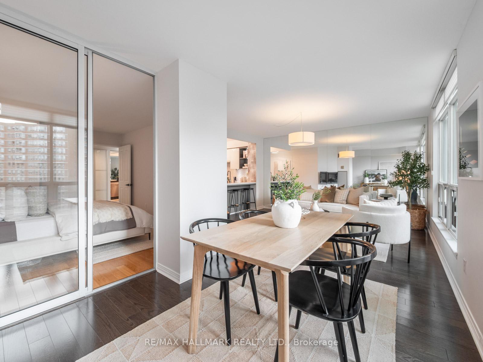 Photo 46 of Unit 809, 942 Yonge Street, Toronto, The Annex — HOMEH
