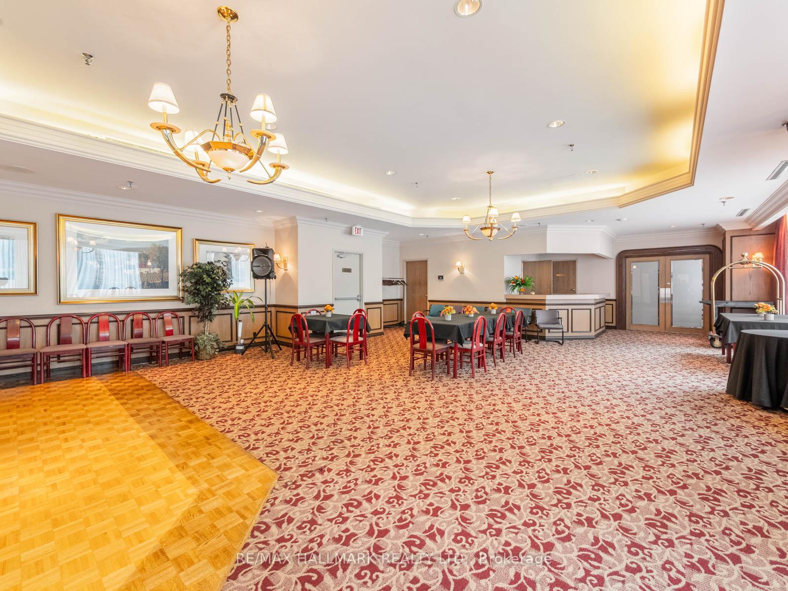 Photo 32 of Unit 809, 942 Yonge Street, Toronto, The Annex — HOMEH