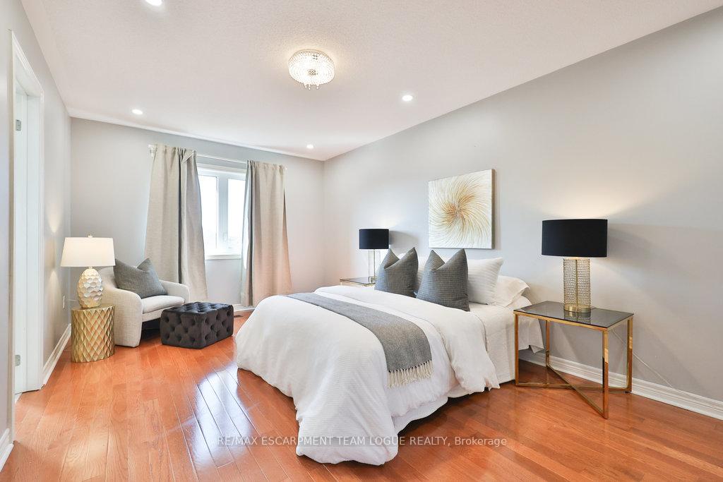 Photo 22 of 503 Downes Jackson Heights, Milton, Harrison — HOMEH