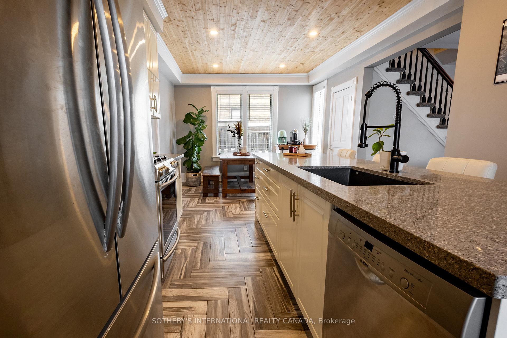 Photo 9 of 64 Lancaster Estates, Kitchener — HOMEH
