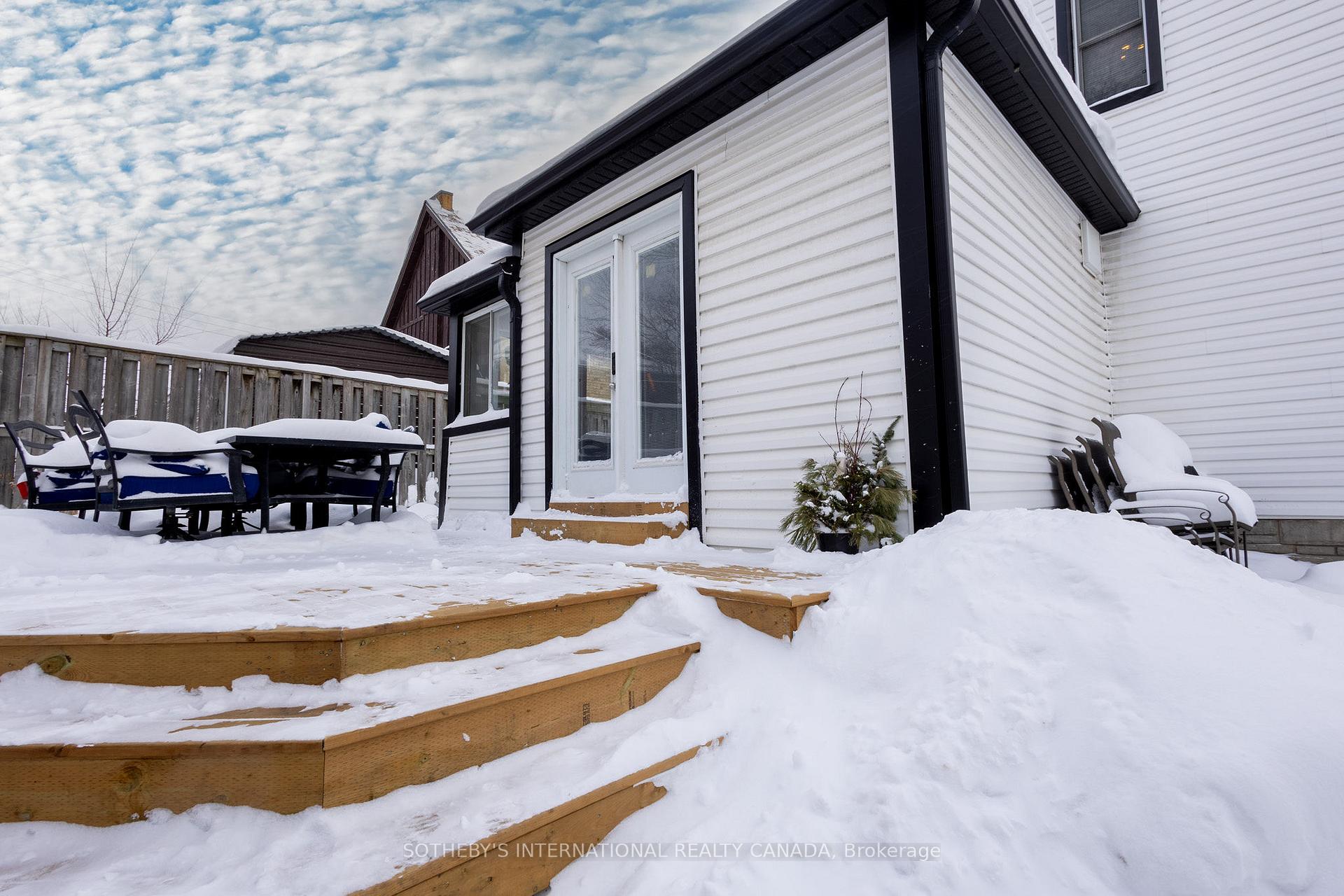 Photo 29 of 64 Lancaster Estates, Kitchener — HOMEH