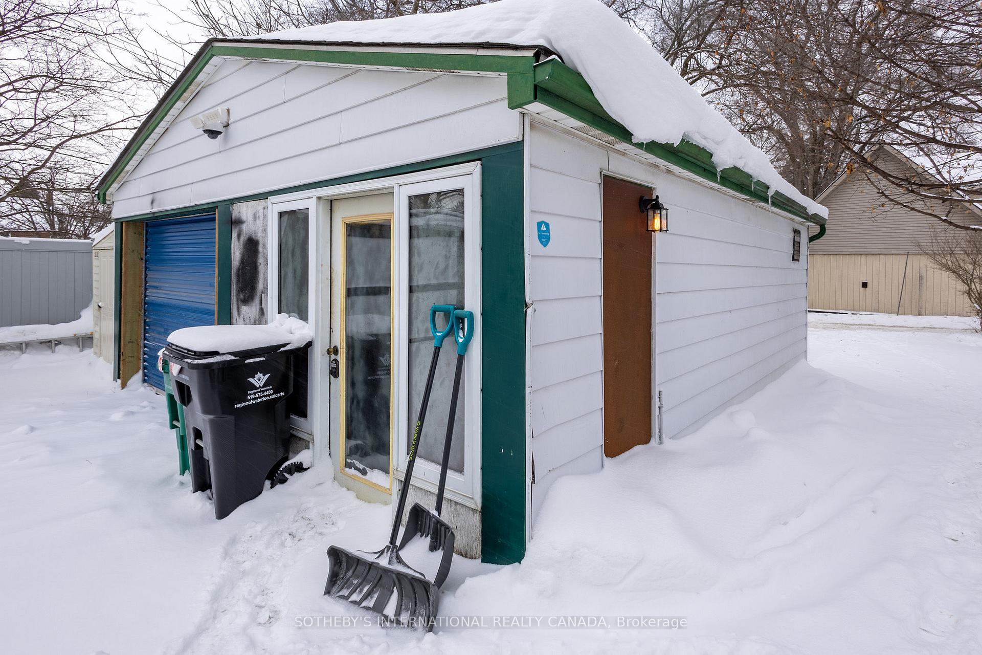 Photo 16 of 64 Lancaster Estates, Kitchener — HOMEH