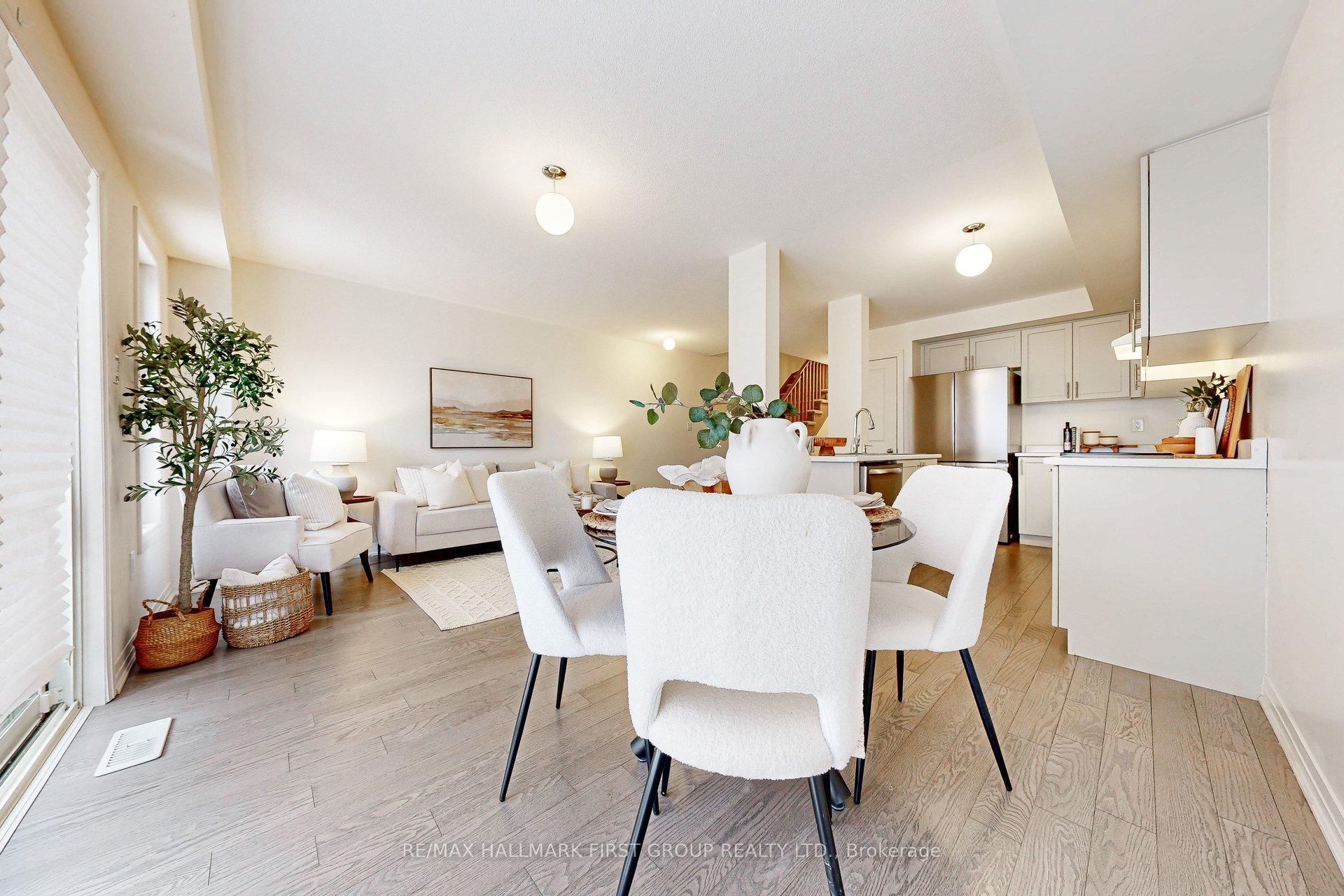 Photo 25 of Unit 42, 106 Caspian Square, Clarington, Bowmanville — HOMEH