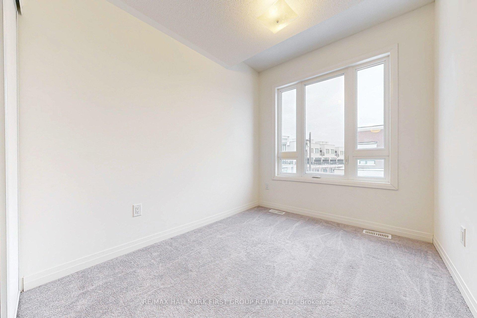 Photo 9 of Unit 42, 106 Caspian Square, Clarington, Bowmanville — HOMEH