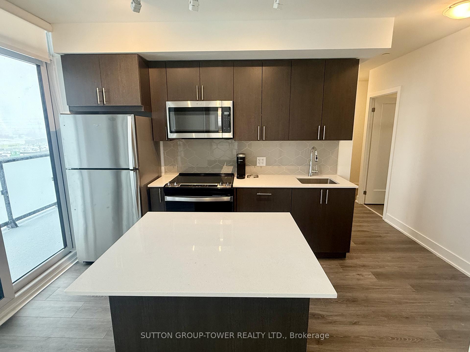Photo 8 of Unit 926, 2545 Simcoe Street N, Oshawa, Windfields — HOMEH