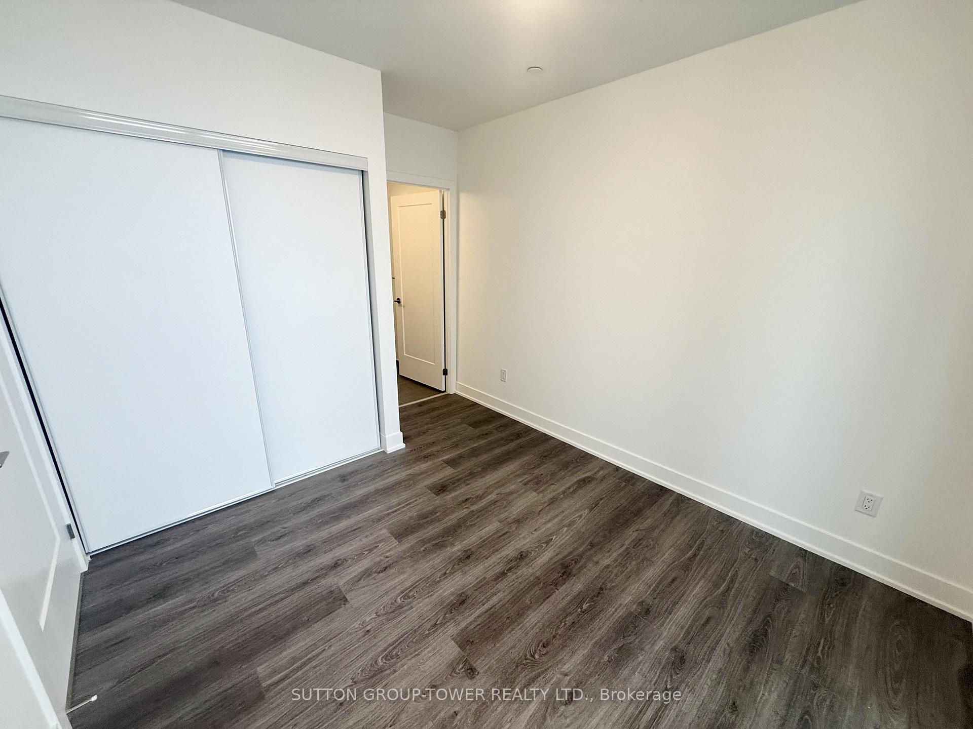Photo 10 of Unit 926, 2545 Simcoe Street N, Oshawa, Windfields — HOMEH
