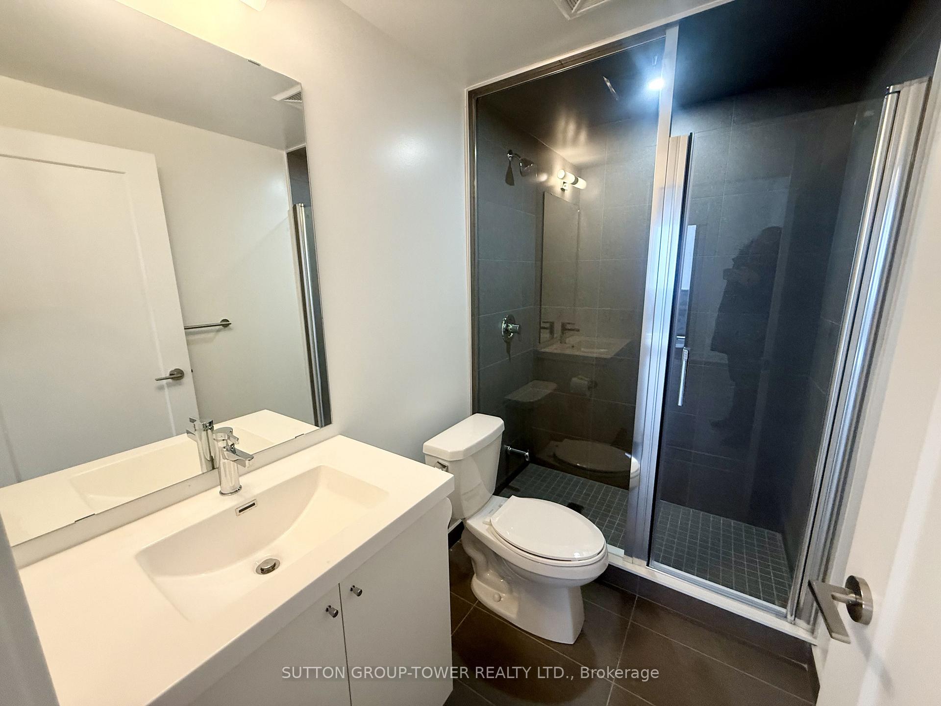 Photo 7 of Unit 926, 2545 Simcoe Street N, Oshawa, Windfields — HOMEH