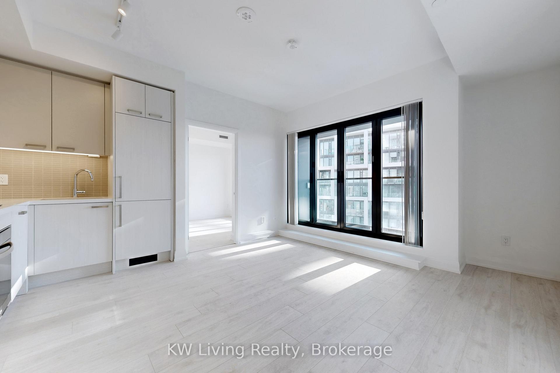 Photo 3 of Unit 2604, 20 Soudan Avenue, Toronto, Mount Pleasant West — HOMEH