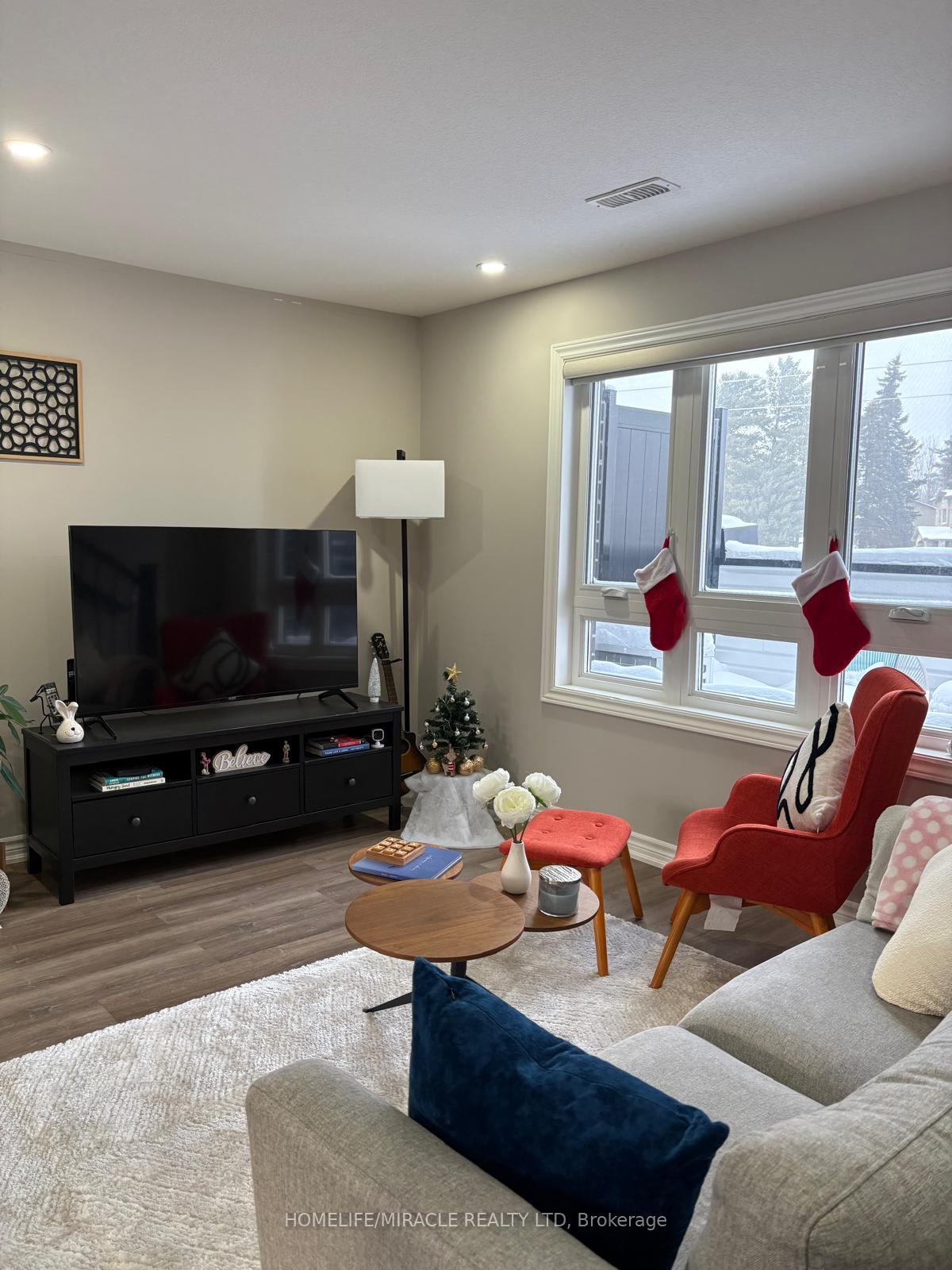 Photo 15 of Unit 45, 261 Chapel Hill Drive, Kitchener — HOMEH