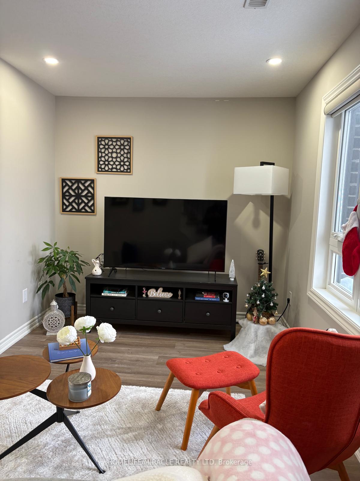 Photo 27 of Unit 45, 261 Chapel Hill Drive, Kitchener — HOMEH