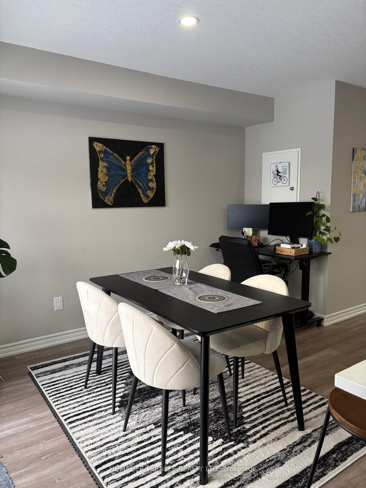 Photo 7 of Unit 45, 261 Chapel Hill Drive, Kitchener — HOMEH