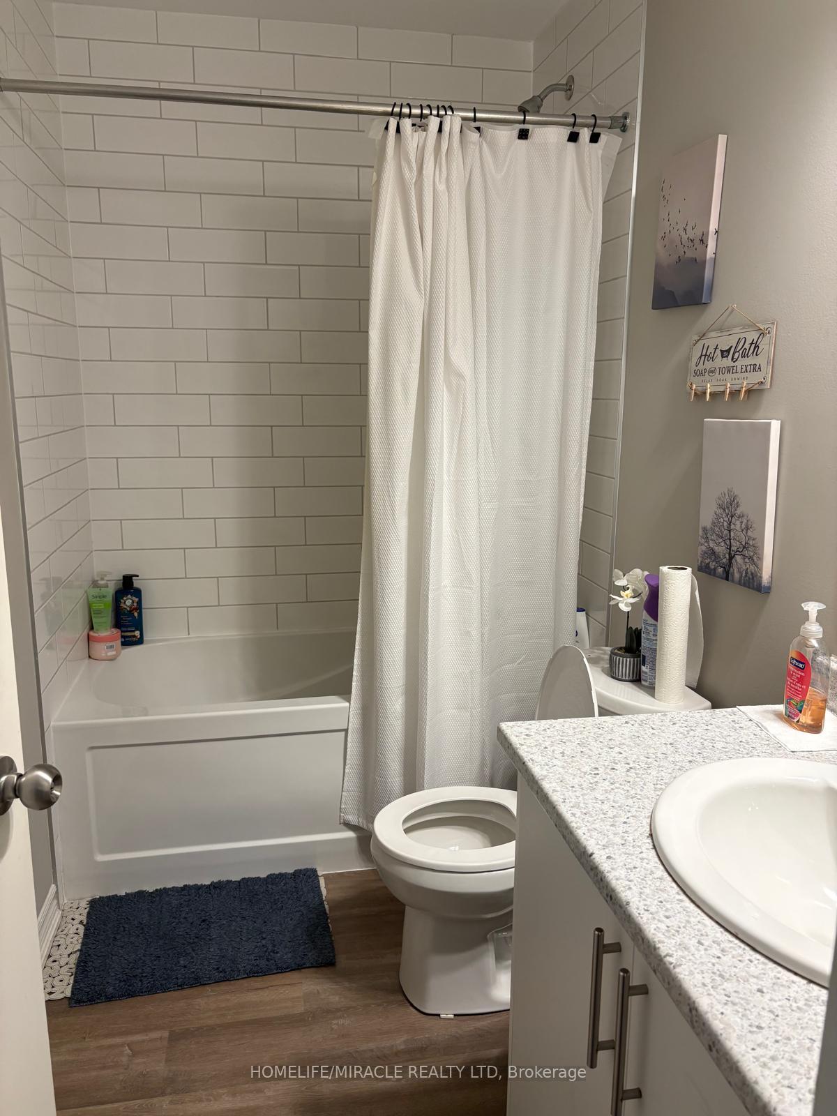 Photo 6 of Unit 45, 261 Chapel Hill Drive, Kitchener — HOMEH