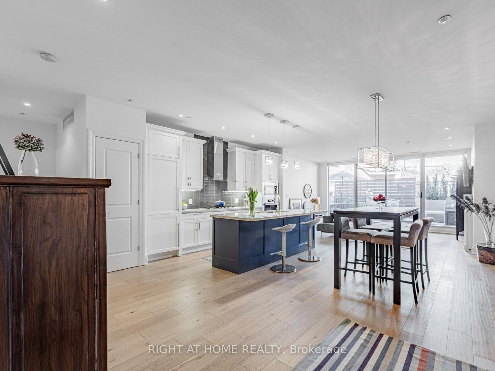 Photo 1 of Unit 207, 1 Rainsford Road, Toronto, The Beaches — HOMEH