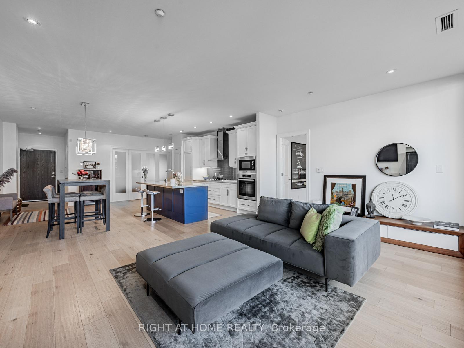 Photo 12 of Unit 207, 1 Rainsford Road, Toronto, The Beaches — HOMEH