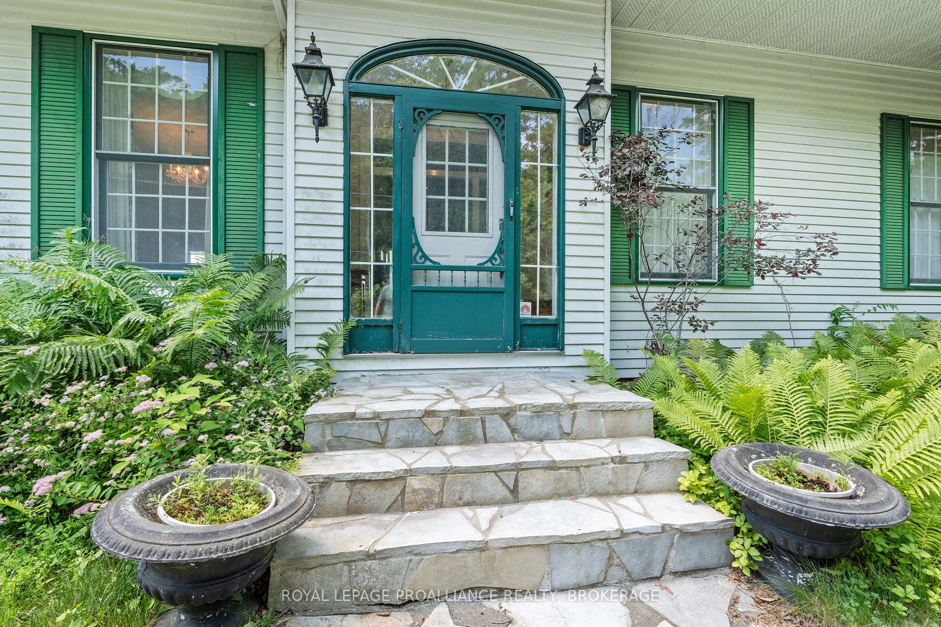 Front of 1597 Shales Road