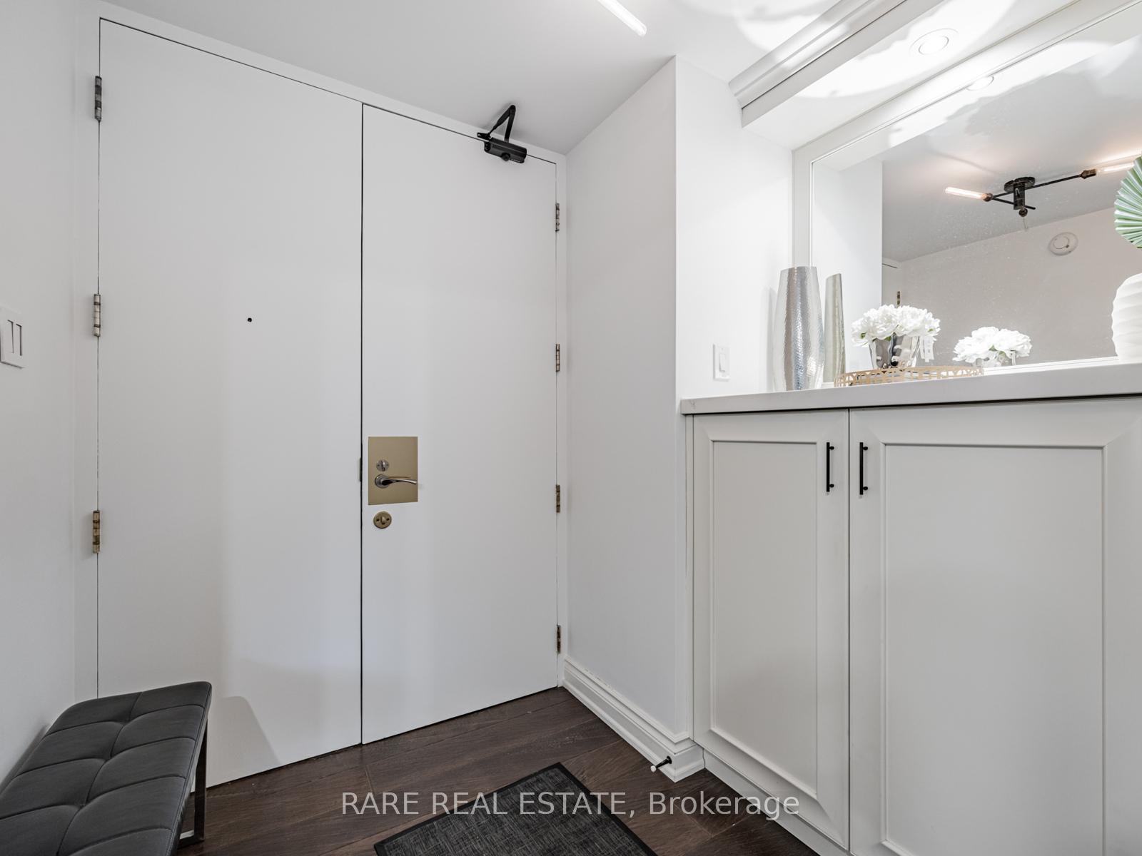 Photo 16 of Unit 302, 449 Walmer Road, Toronto, Forest Hill South — HOMEH