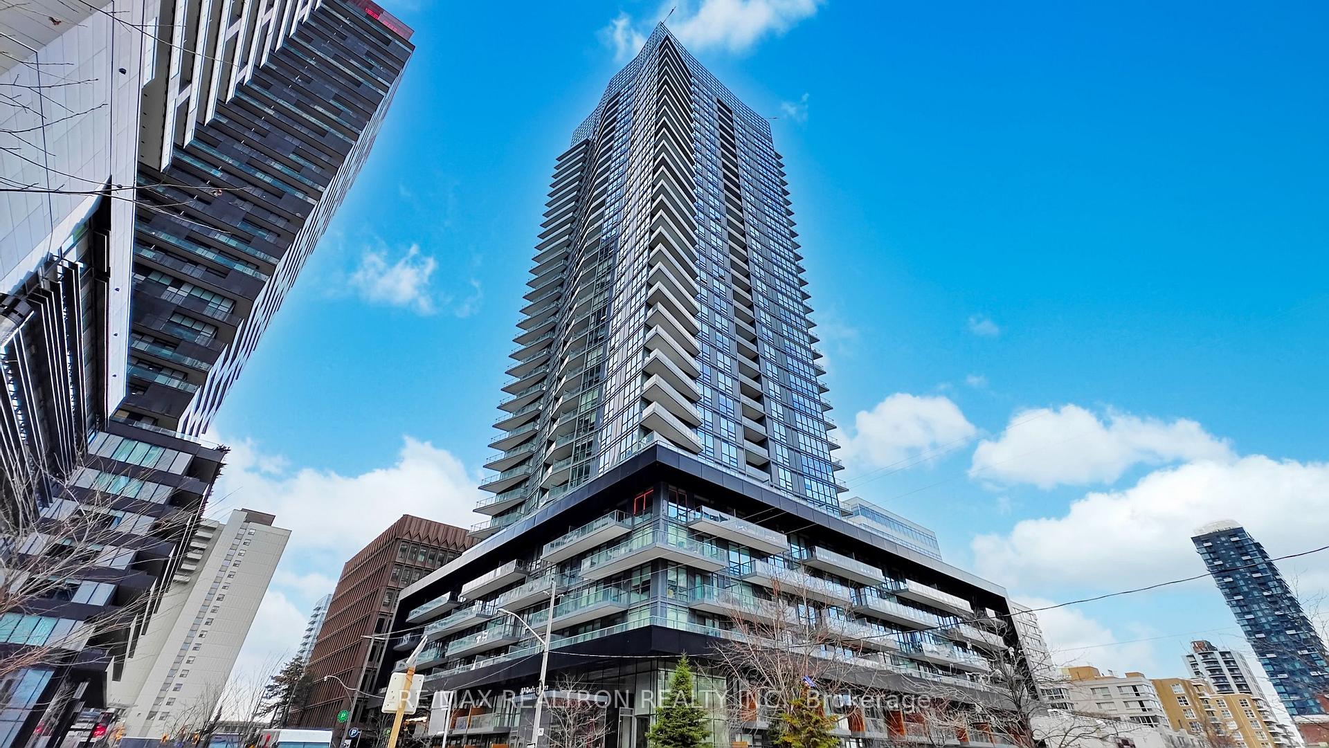 Photo 6 of Unit 3111, 30 Roehampton Avenue, Toronto, Mount Pleasant West — HOMEH
