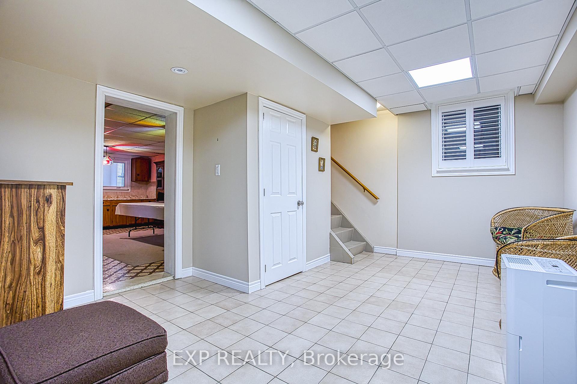 Photo 21 of 633 Rosseau Road, Hamilton, Rosedale — HOMEH