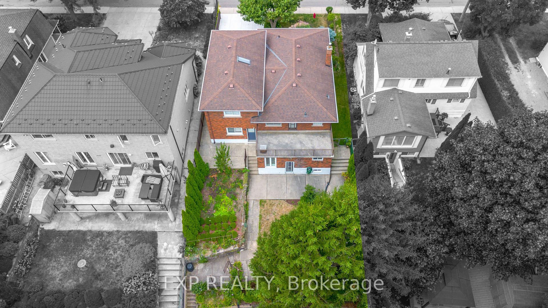 Photo 43 of 633 Rosseau Road, Hamilton, Rosedale — HOMEH