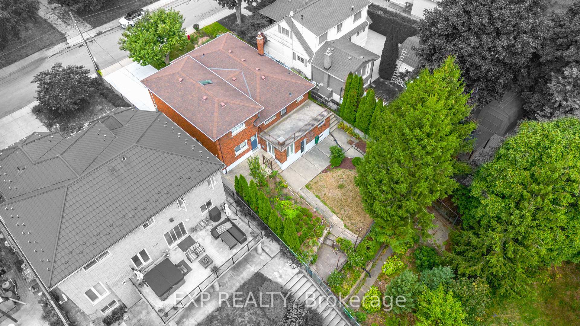 Photo 44 of 633 Rosseau Road, Hamilton, Rosedale — HOMEH