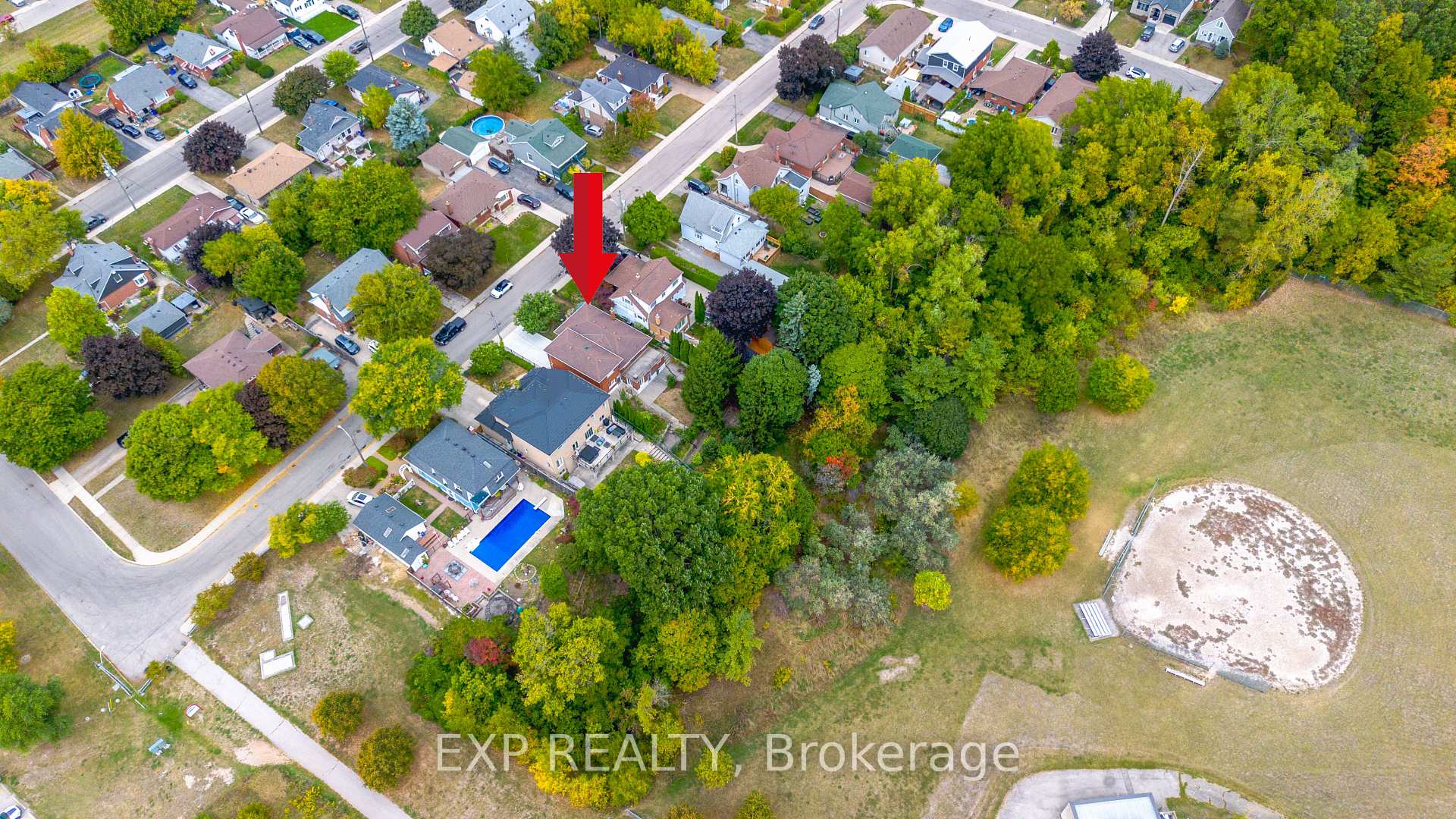 Photo 46 of 633 Rosseau Road, Hamilton, Rosedale — HOMEH