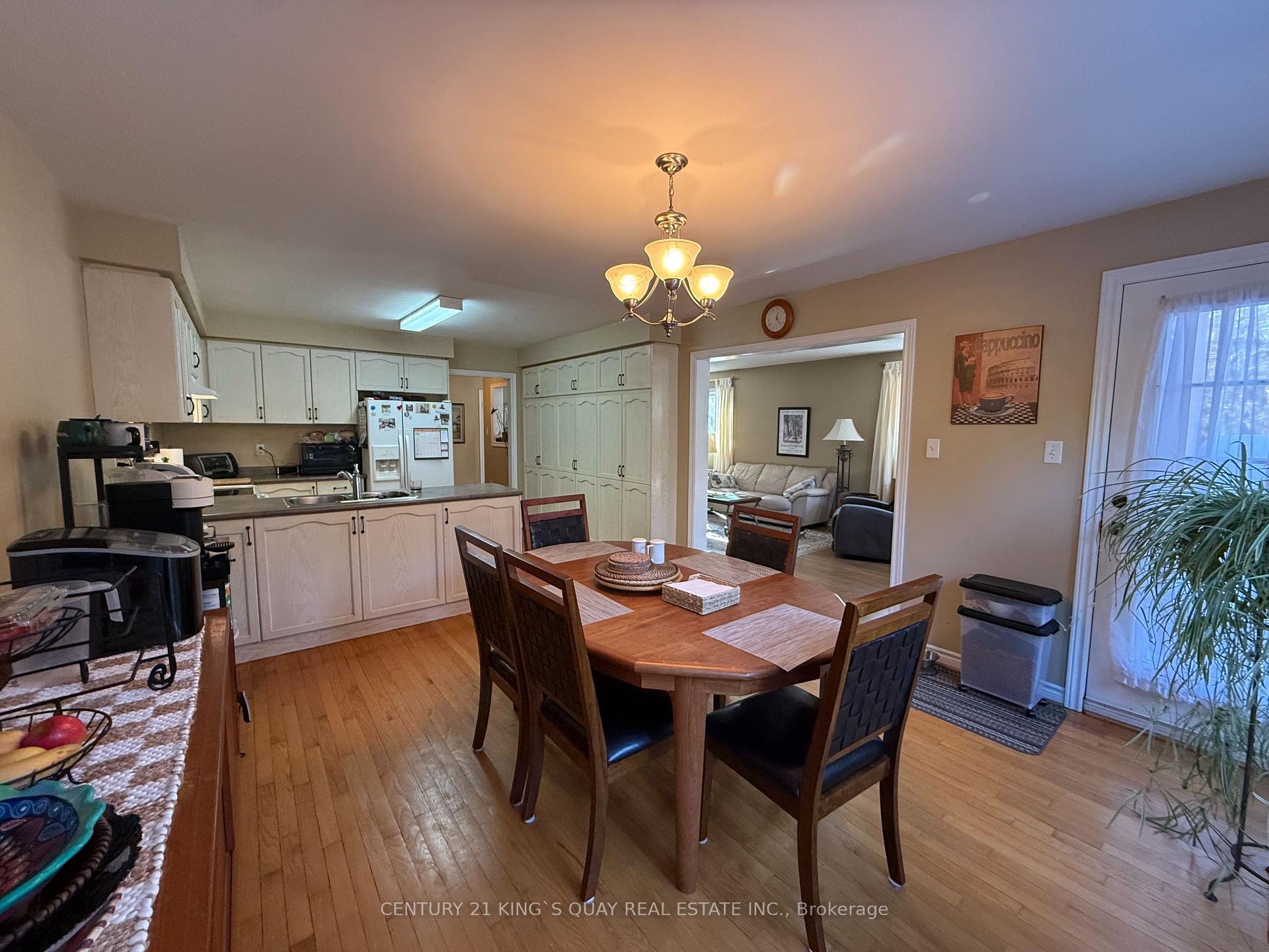 Photo 30 of 112 Deerglen Terrace, Aurora, Aurora Estates — HOMEH