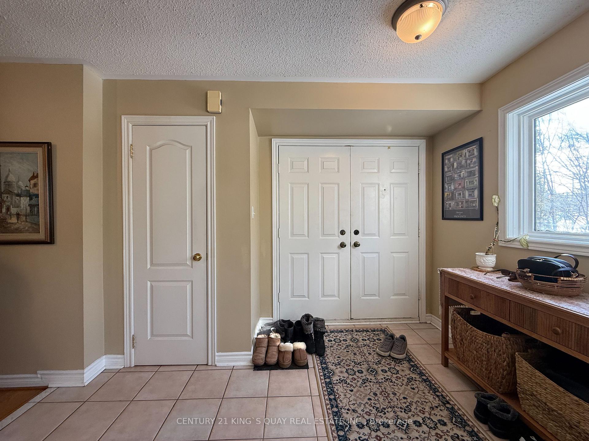 Photo 31 of 112 Deerglen Terrace, Aurora, Aurora Estates — HOMEH